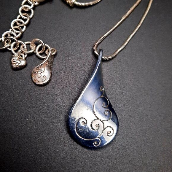 BRIGHTON Etched "Twirl" Pendant Necklace TIMELESS CHIC! - Picture 3 of 7